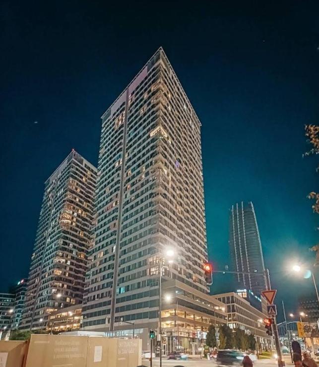 Skau Panorama Family & Business Apartment City View Free Parking Братислава Экстерьер фото